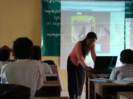 Students using PhET simulations in Cambodia. Image courtesy of David Dionys